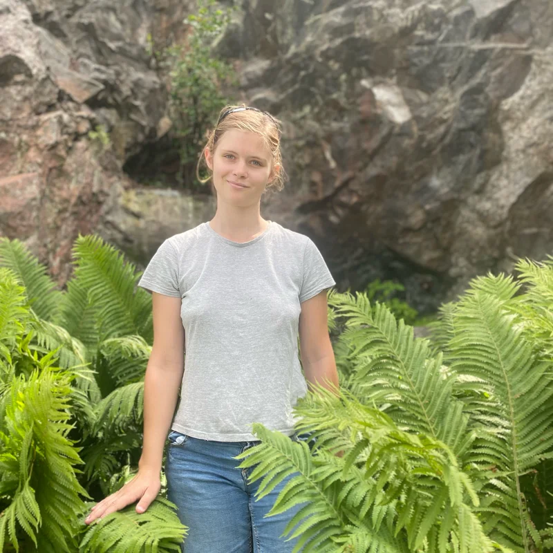ELIN J.