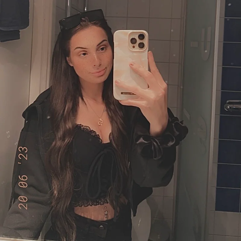 Hanna C.