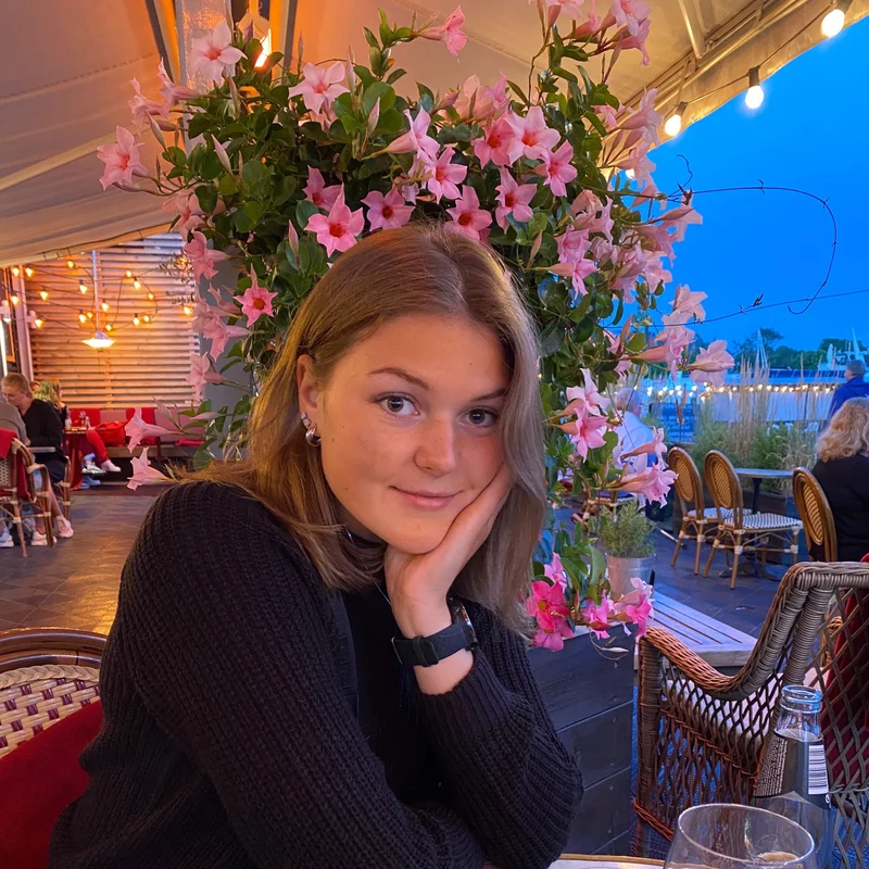 Stina E.