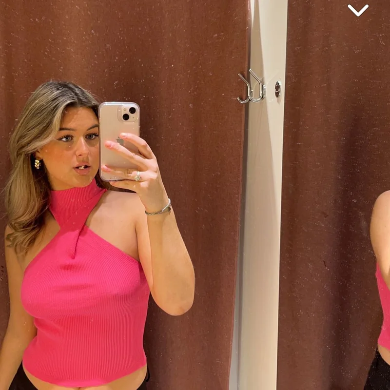 Lediana M.