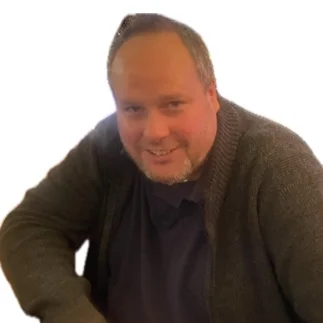 Mattias K.