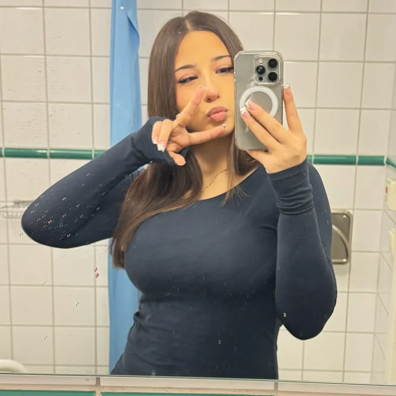 STEFANIA T.