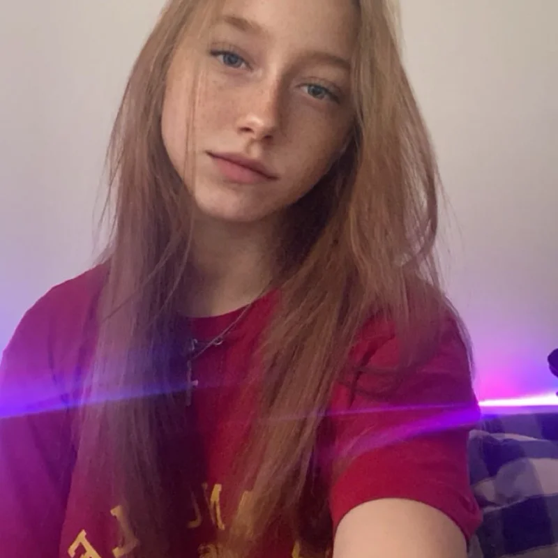 Ella F.