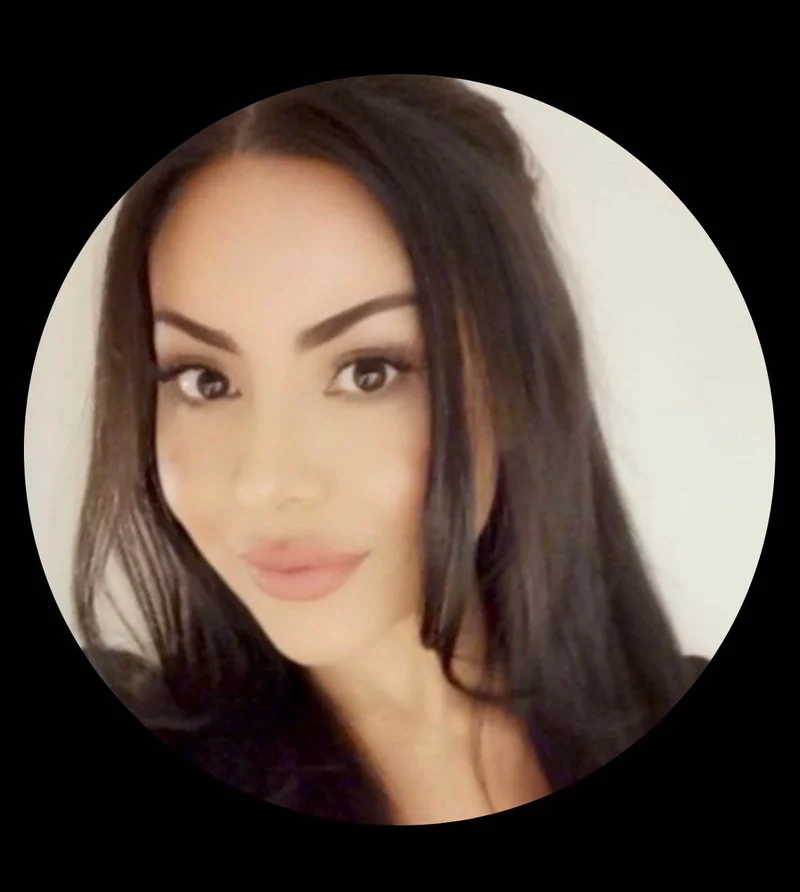 Mozhdeh K.