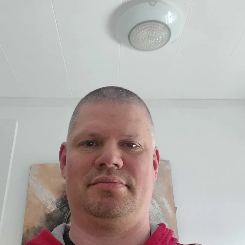 Trond P.
