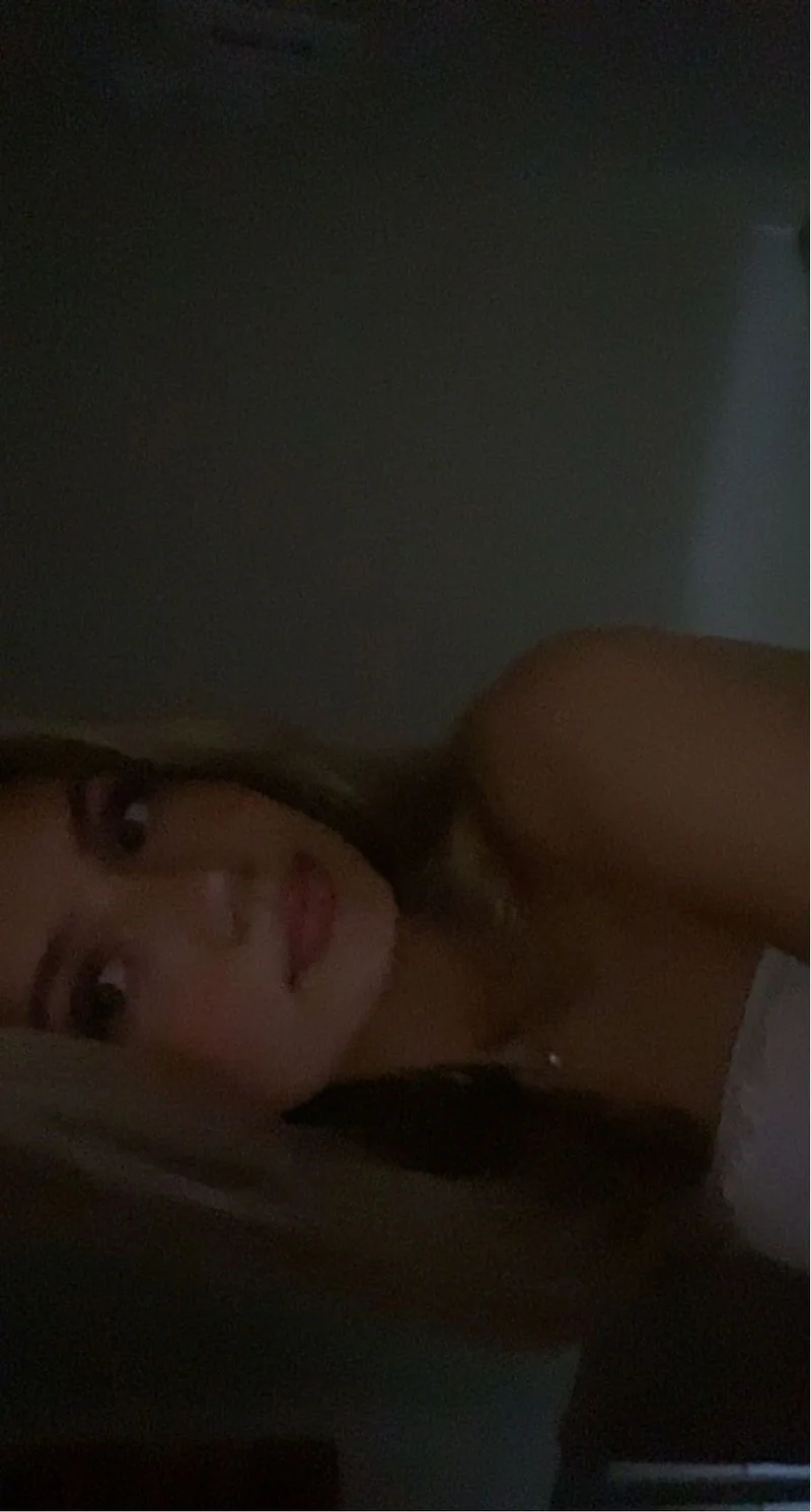 Victoria S.