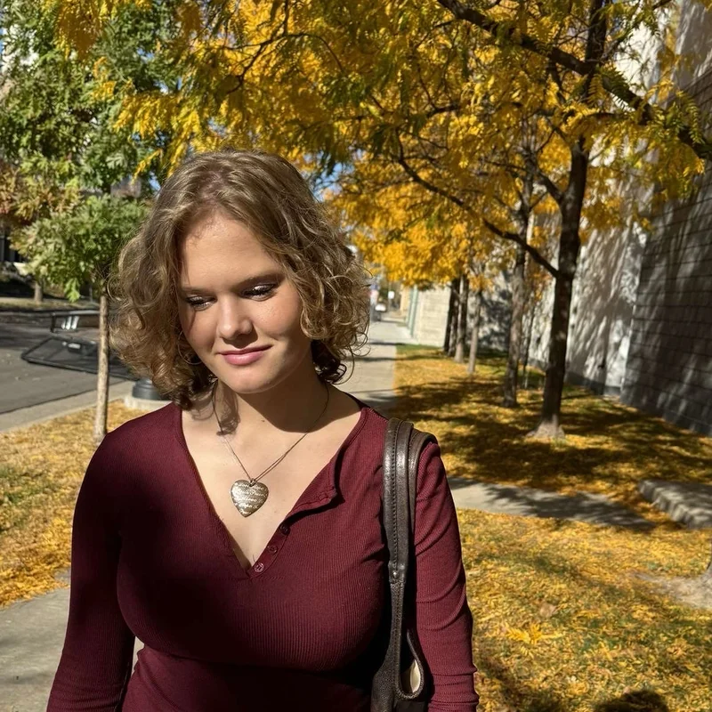 Sara L.