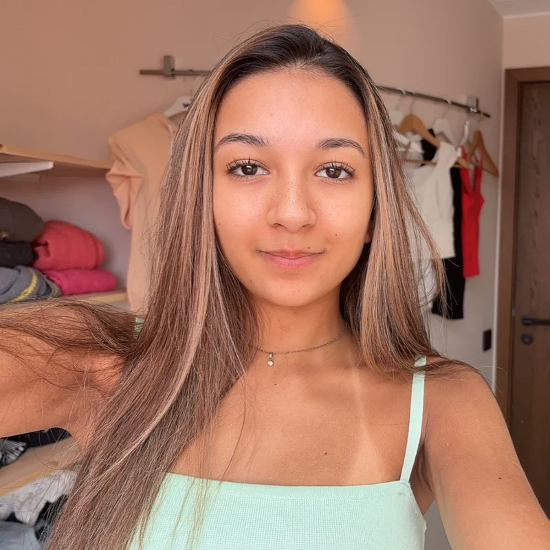 ANGELINA R.