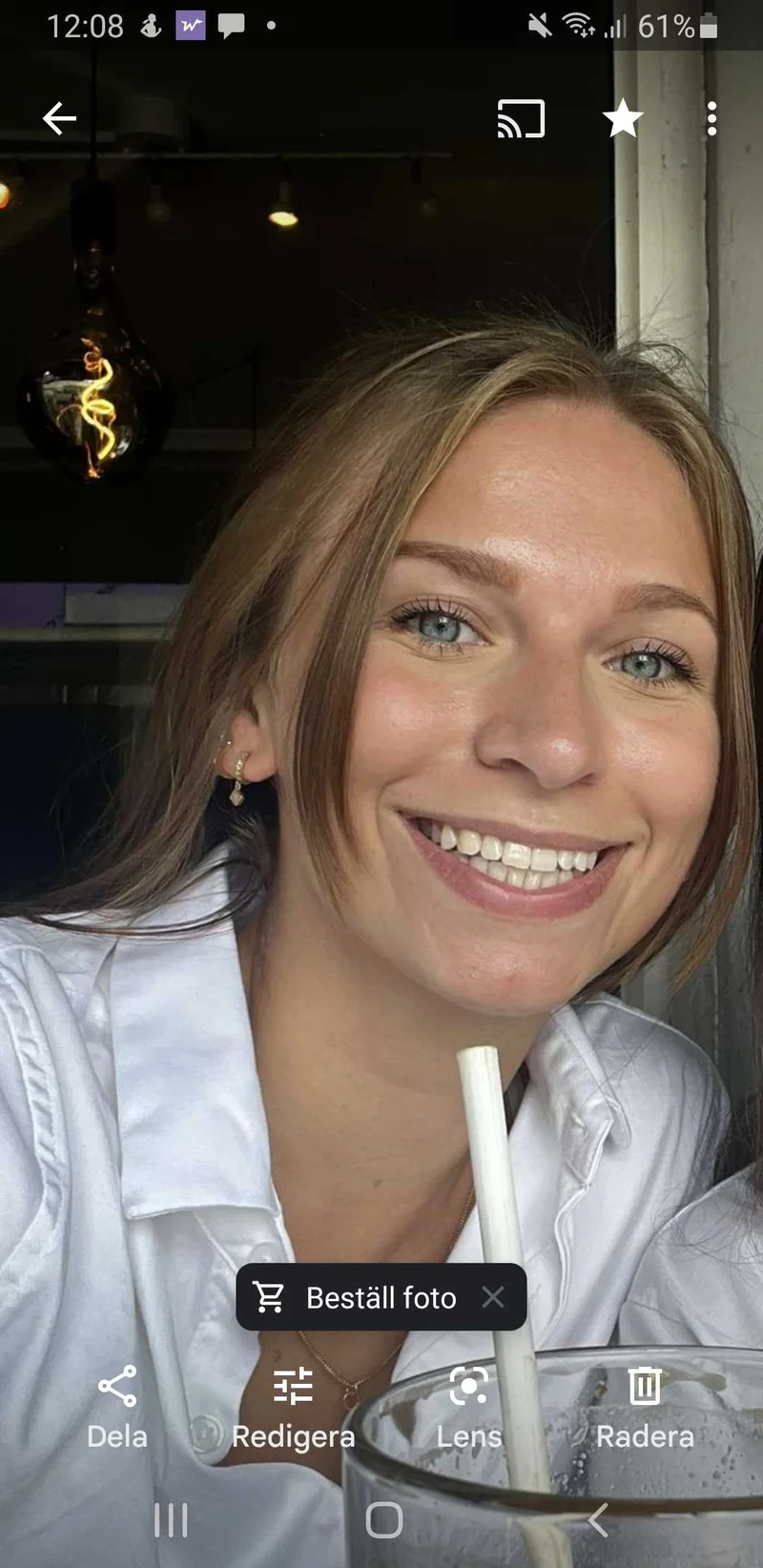 Elin L.