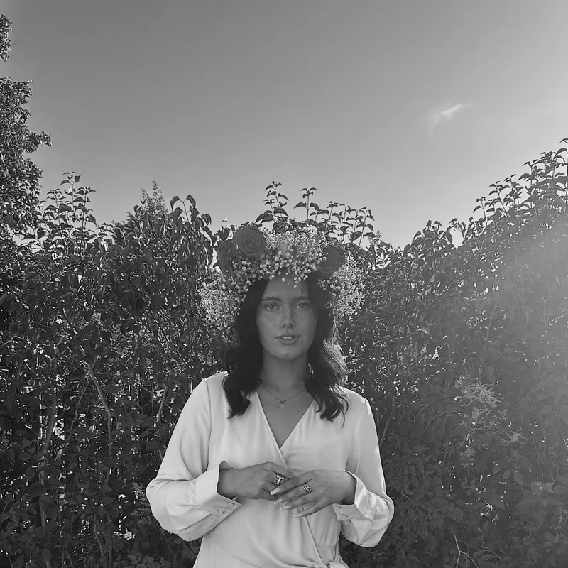 LINNÉA S.