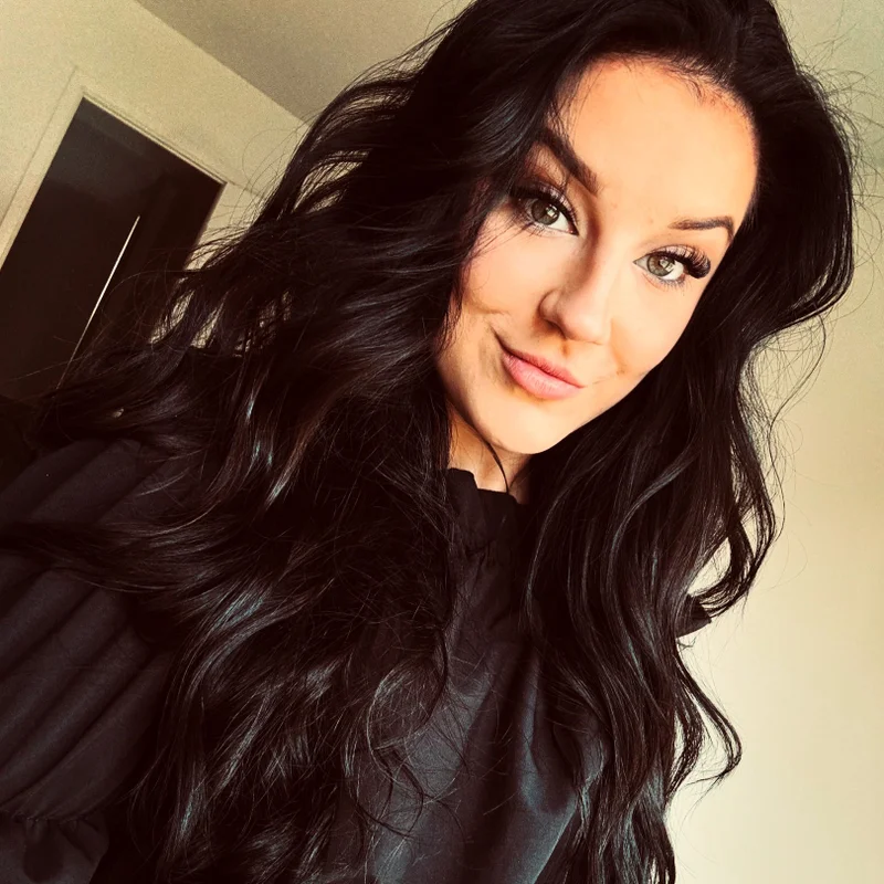 WIKTORIA O.