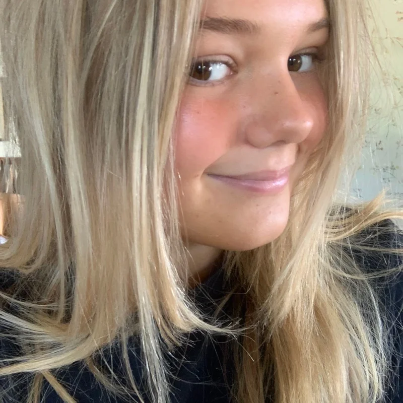 Elin S.