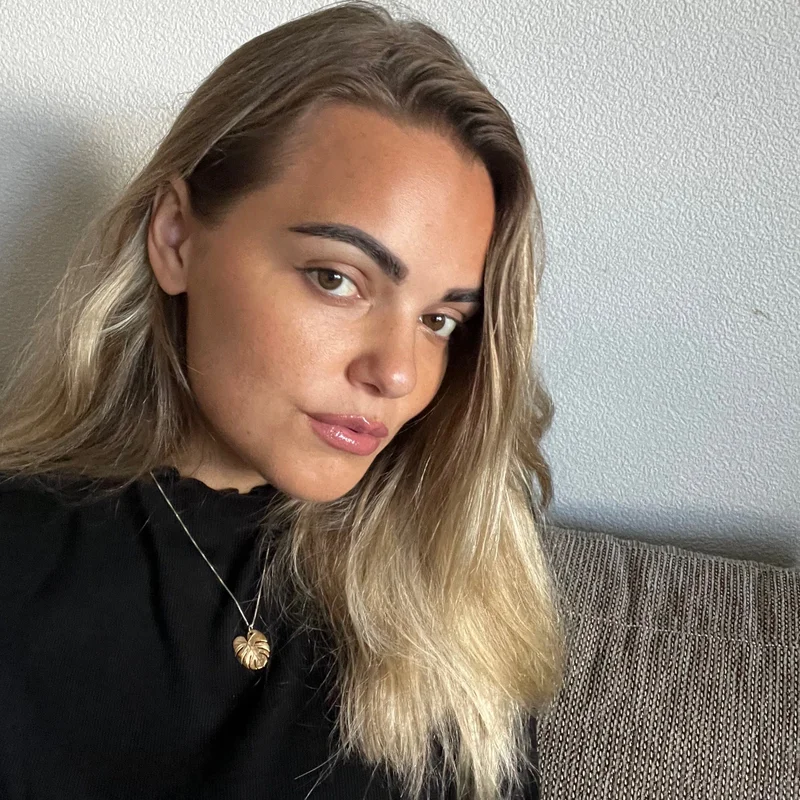 Isabella W.